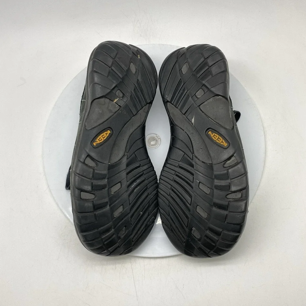 Keen size womens